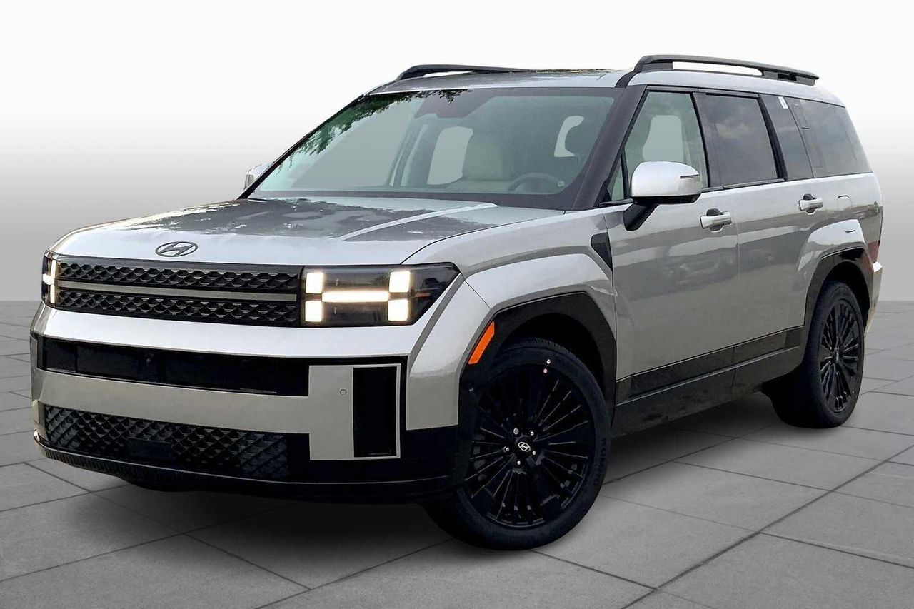 2026 Hyundai Santa Fe Calligraphy's photo