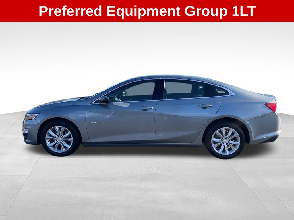 2024 Chevrolet Malibu 1LT photo 2