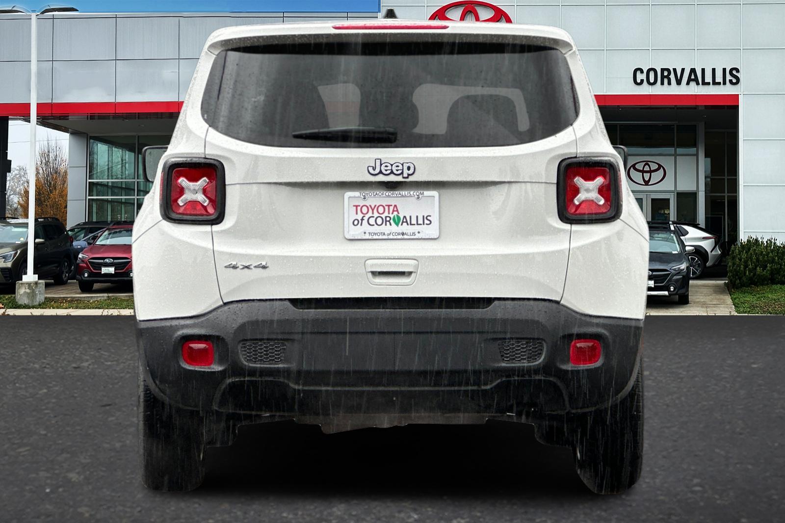 2023 Jeep Renegade Latitude Upland photo 4