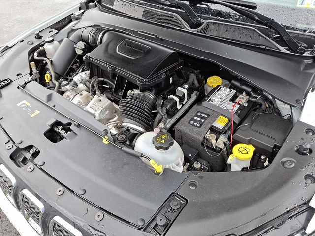 2023 Jeep Compass Latitude Lux photo 25