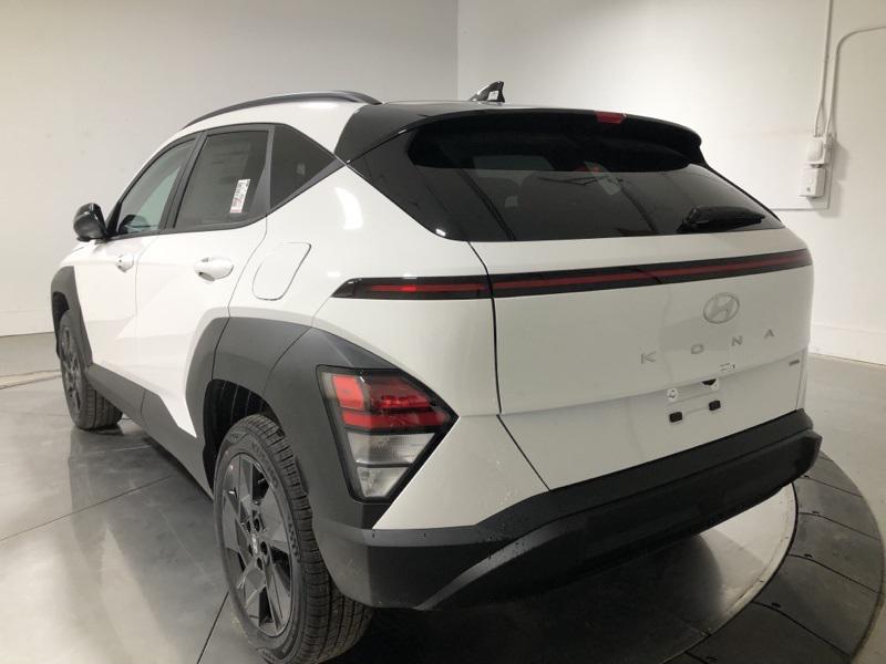 2026 Hyundai Kona SEL photo 2