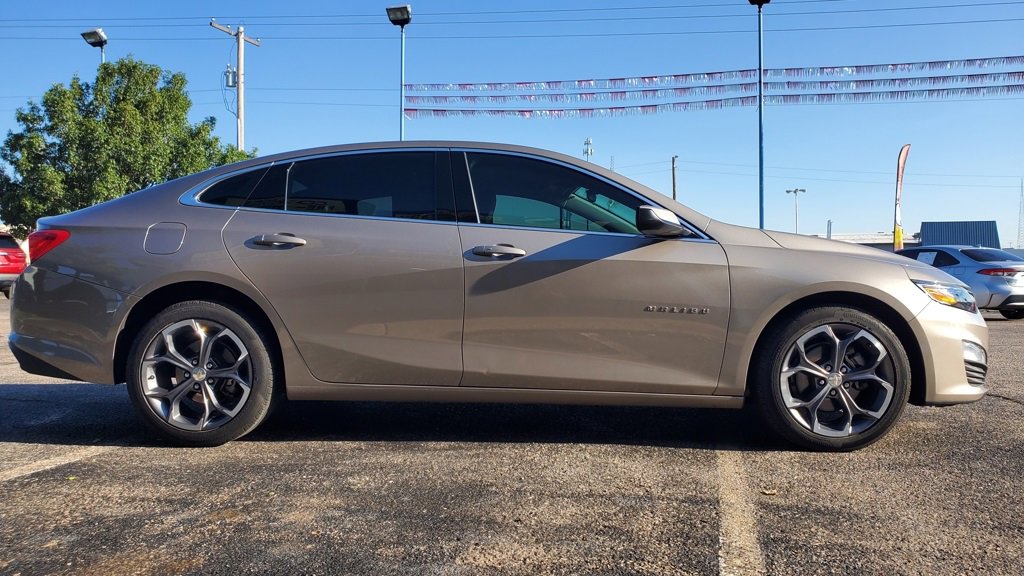 2024 Chevrolet Malibu 1LT photo 7