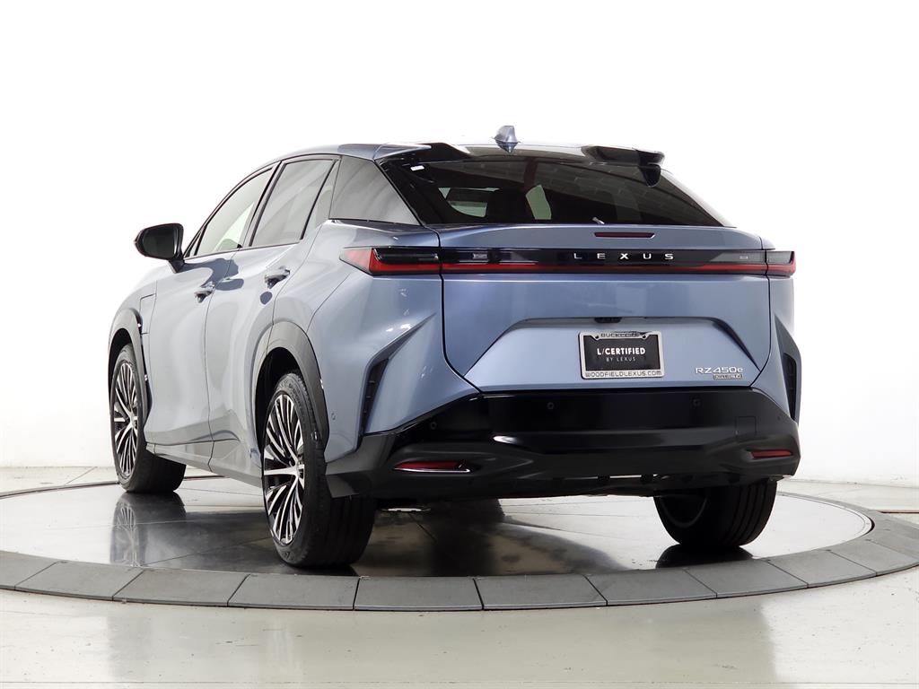 2023 Lexus RZ 450e photo 6