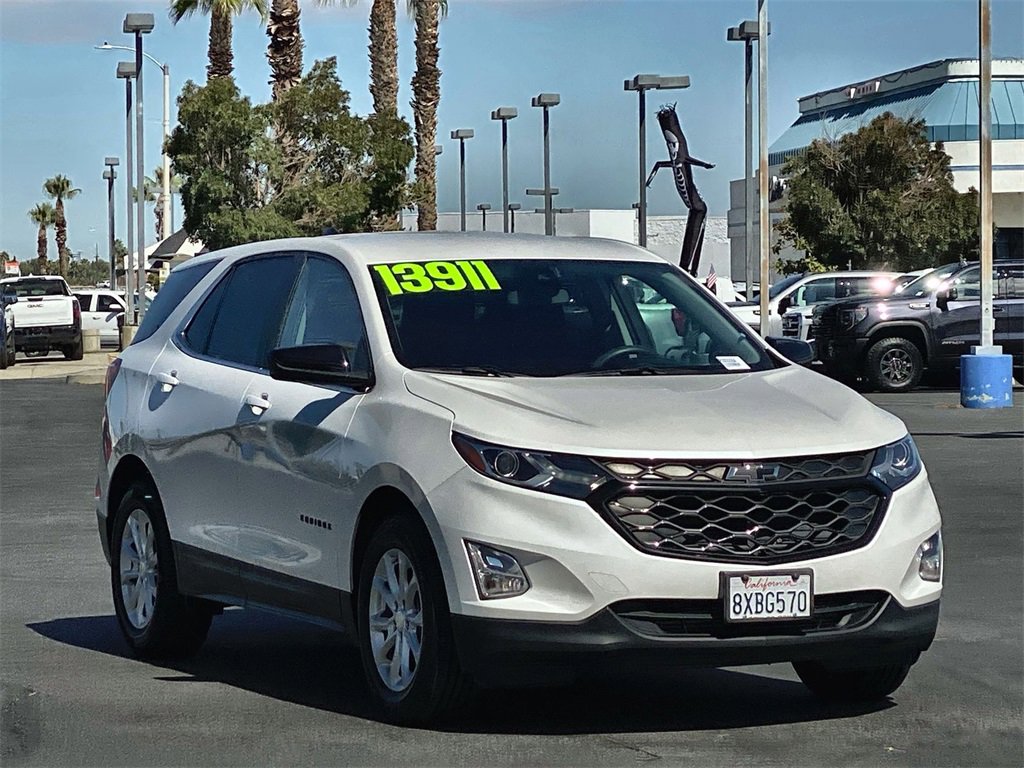 2021 Chevrolet Equinox LT photo 3