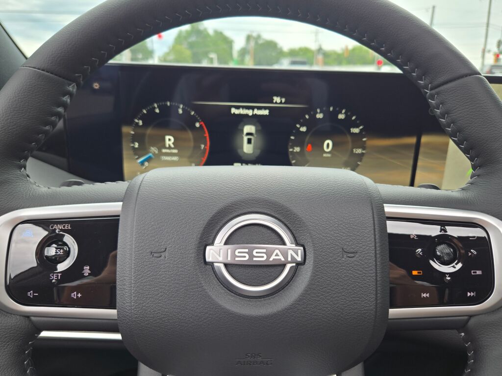 2025 Nissan Armada Platinum photo 32