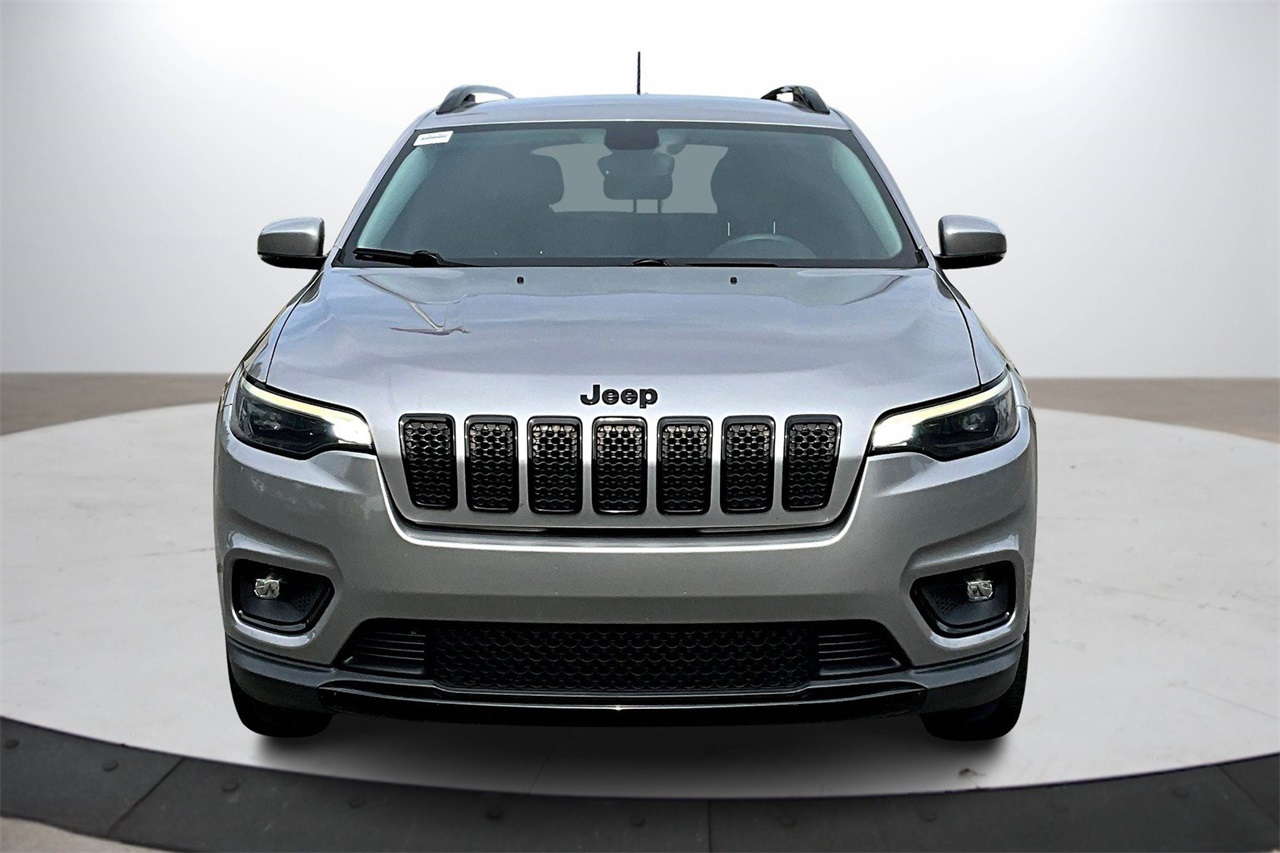 2020 Jeep Cherokee Altitude photo 2