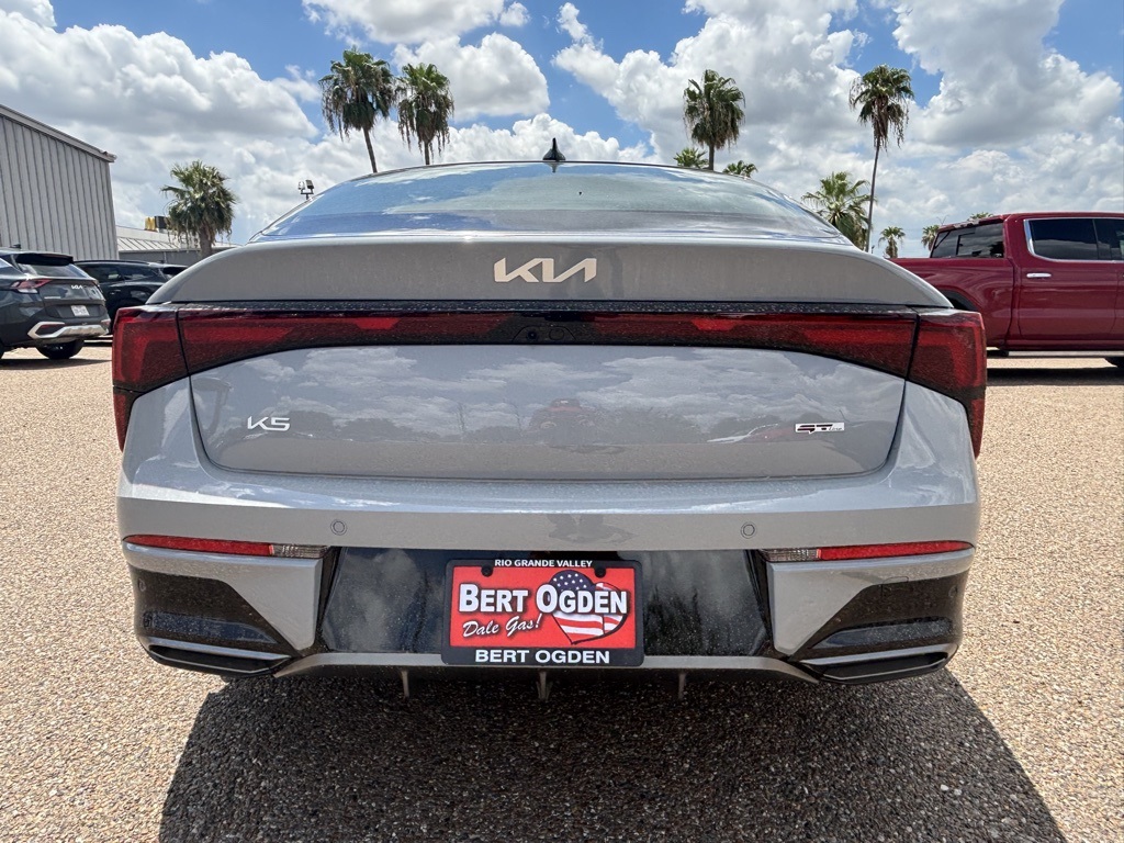 2026 Kia K5 GT-Line photo 6