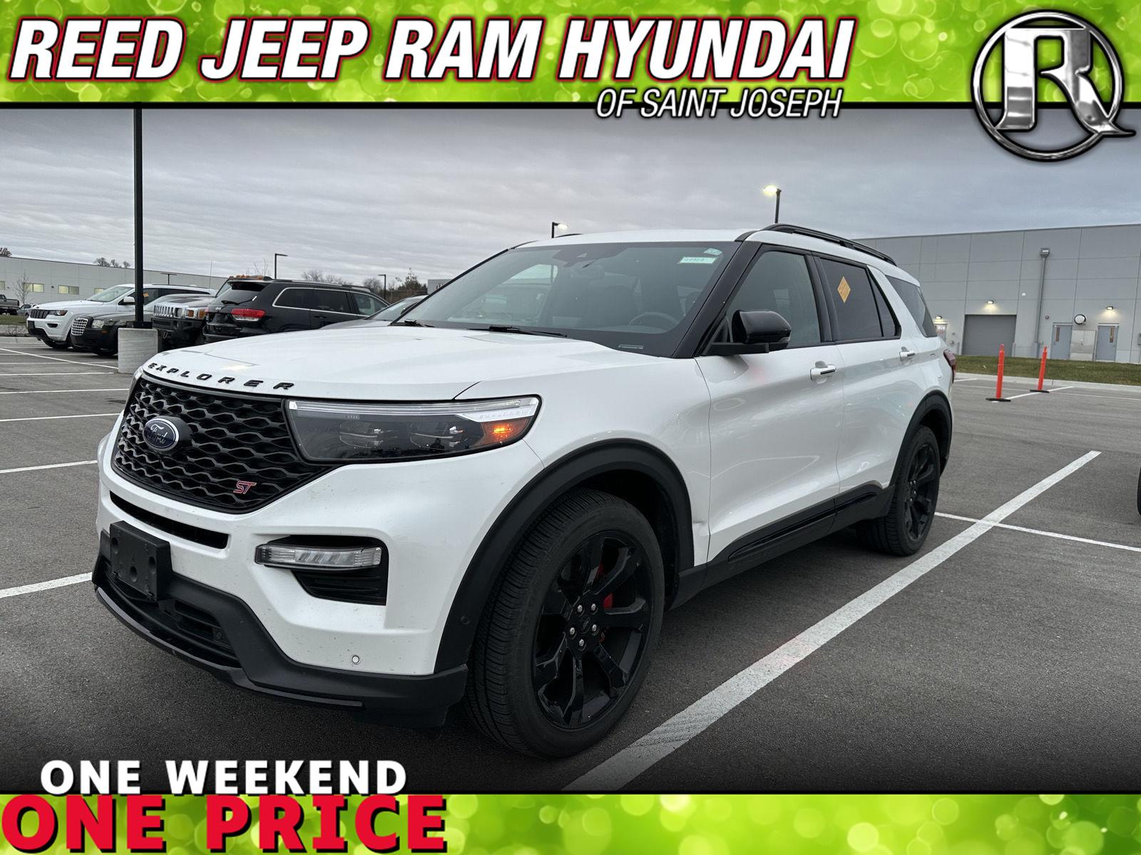 2020 Ford Explorer ST's photo