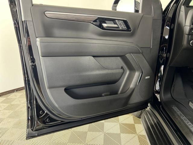 2026 Chevrolet Tahoe Premier photo 8
