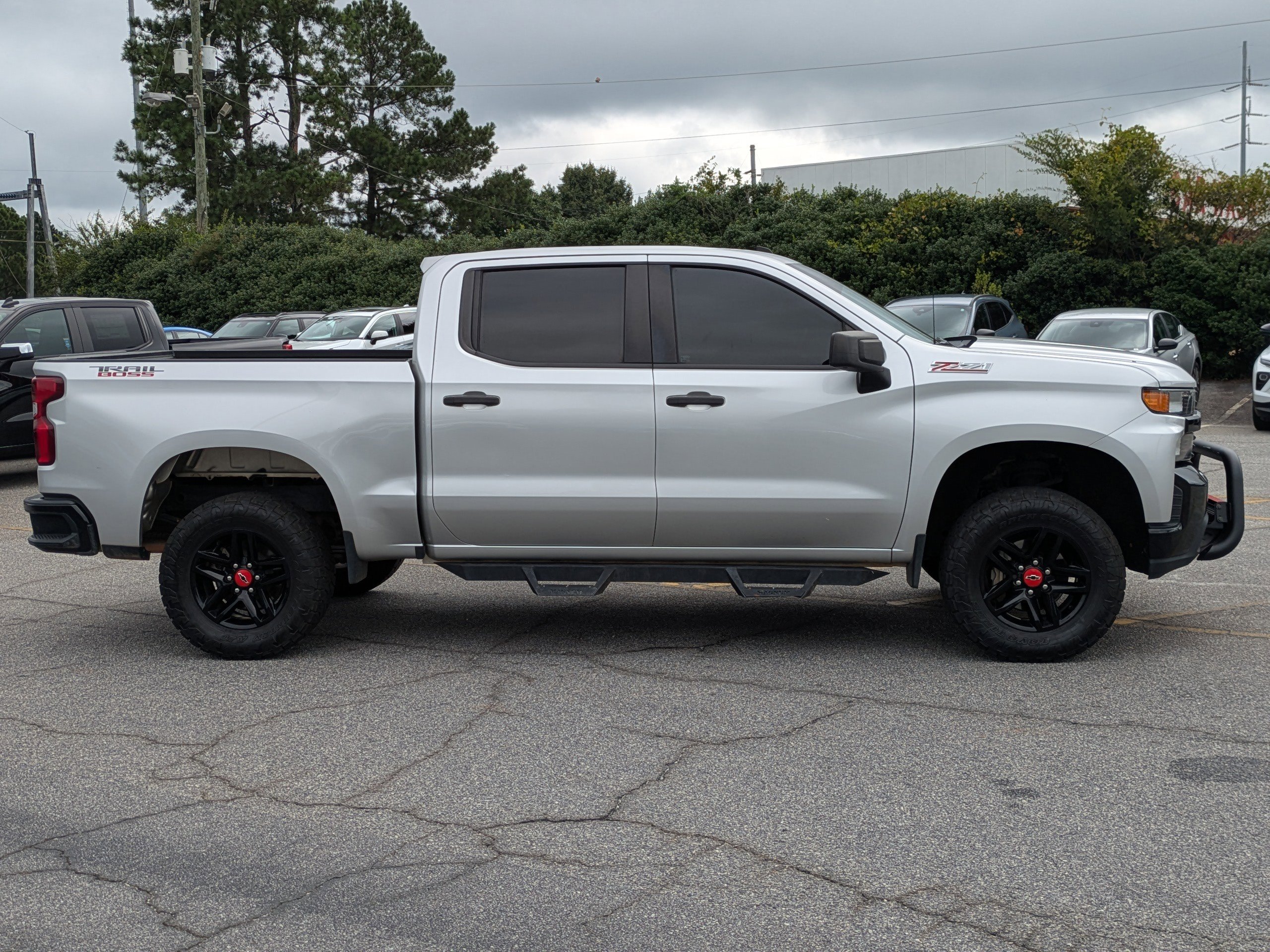 2020 Chevrolet Silverado 1500 Custom Trail Boss photo 3