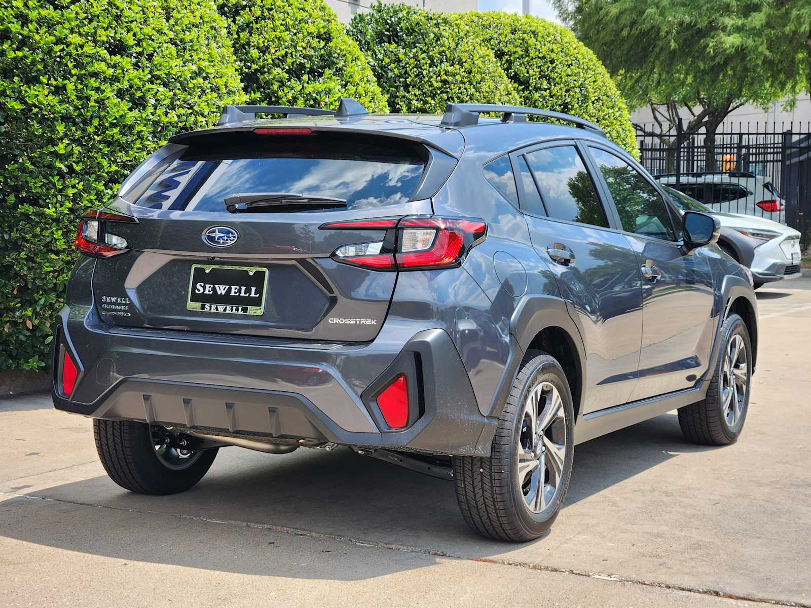 2025 Subaru Crosstrek Premium photo 3