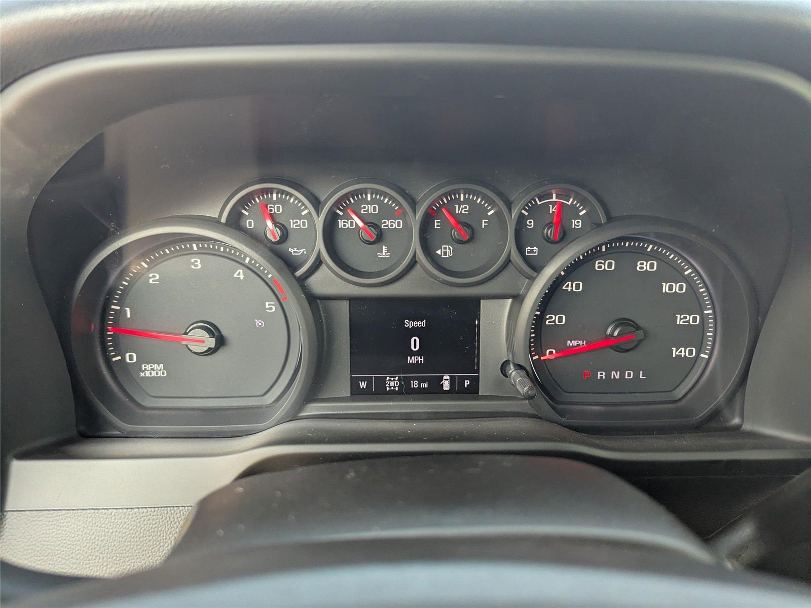 2025 Chevrolet Silverado 2500HD Custom photo 27