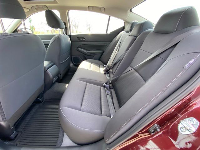 2025 Nissan Altima 2.5 SV photo 18