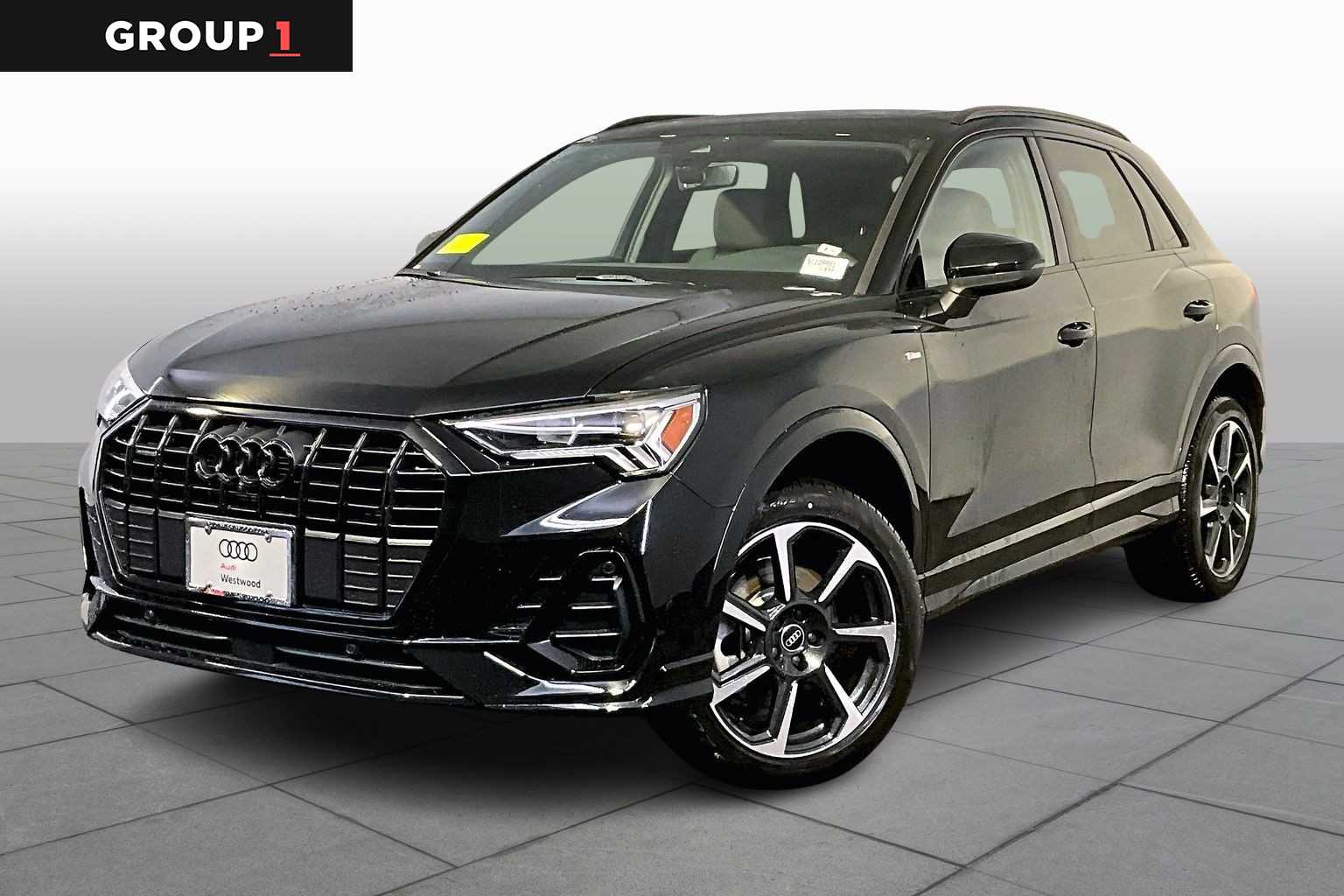 2025 Audi Q3 S Line Premium Plus's photo