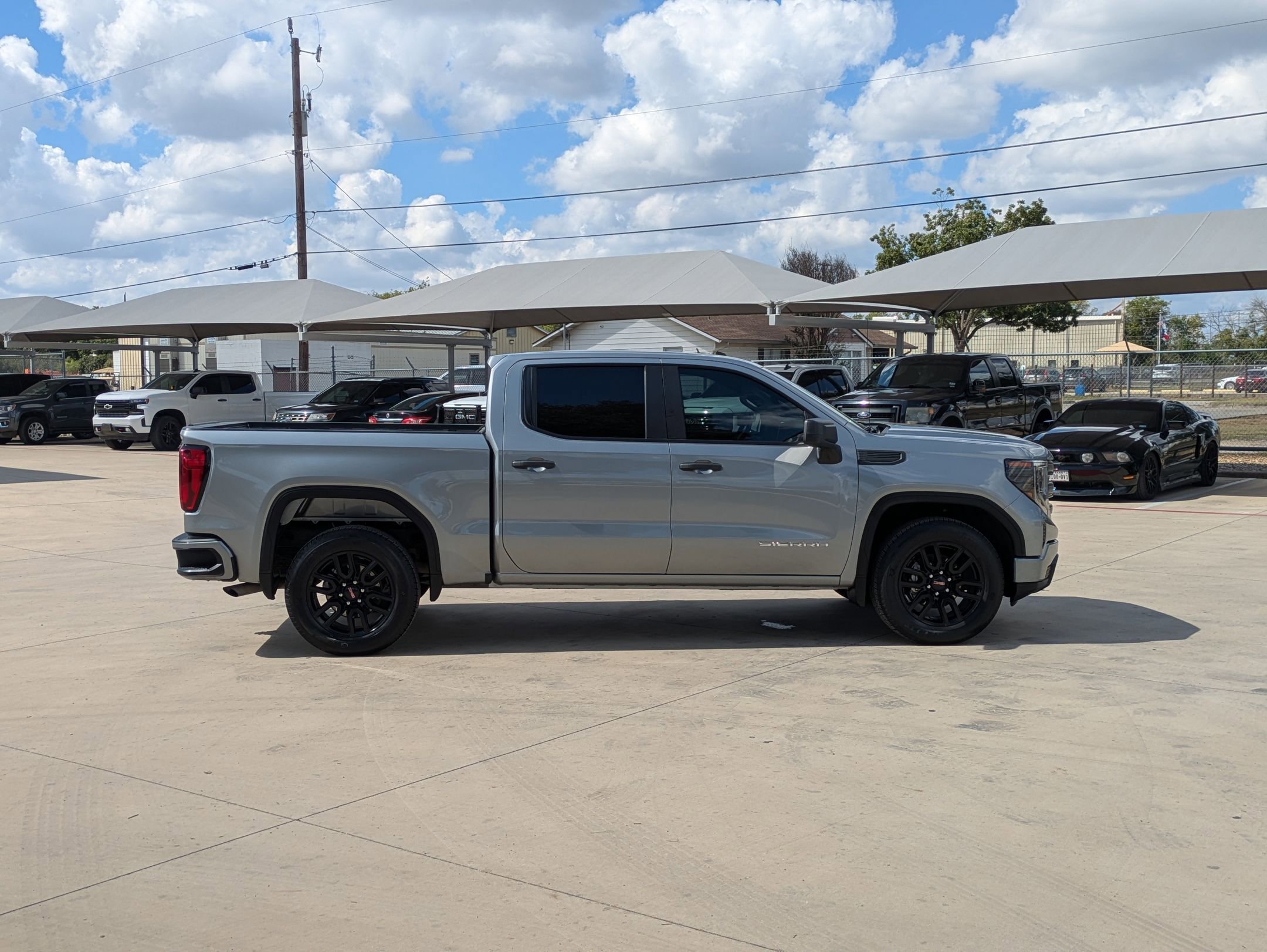 2024 Gmc Sierra 1500 Pro photo 2