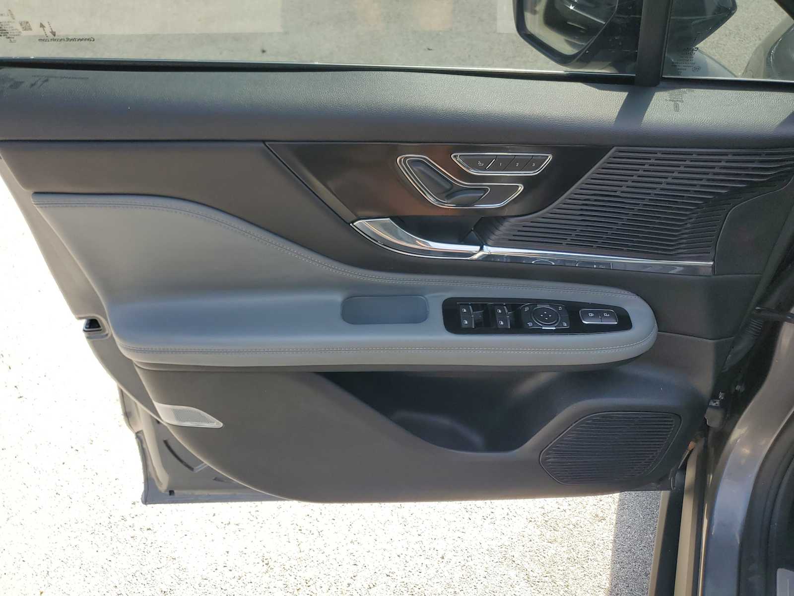 2022 Lincoln Corsair Grand Touring photo 16