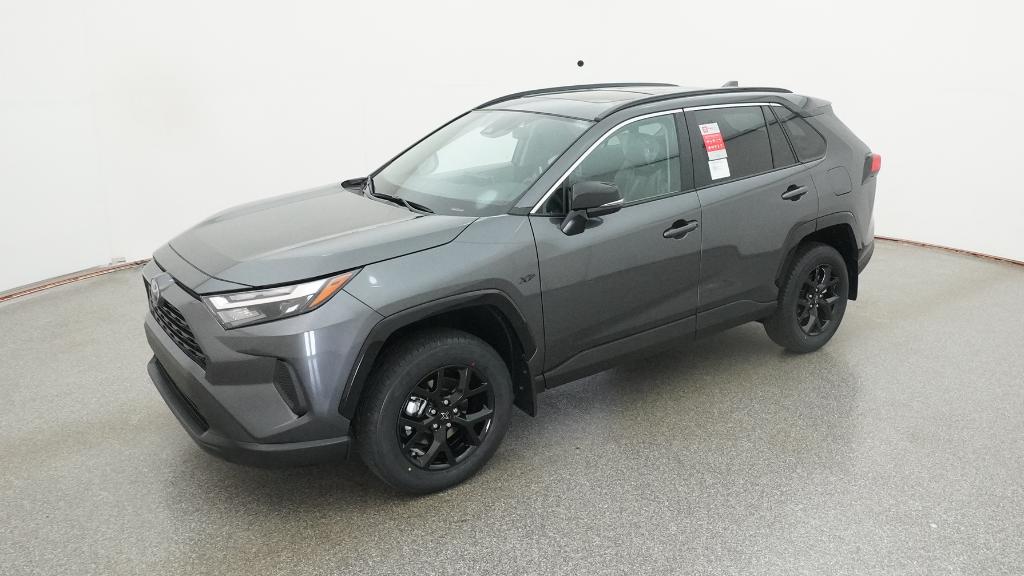 2025 Toyota RAV4 XLE's photo