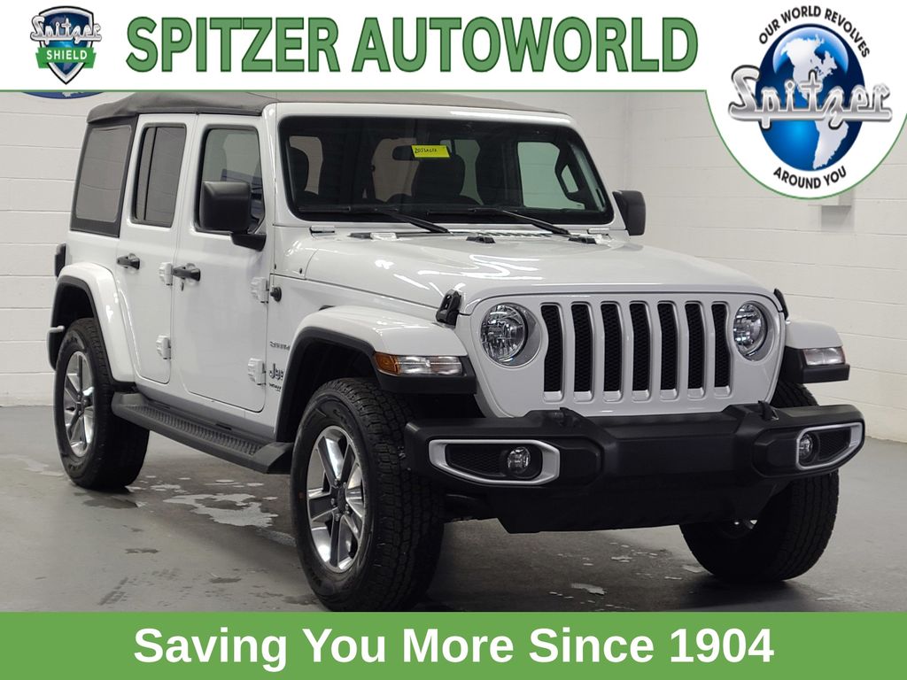 2021 Jeep Wrangler Unlimited Sahara photo 3