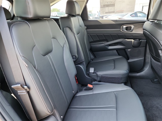 2026 Kia Sorento X-Line SX photo 15
