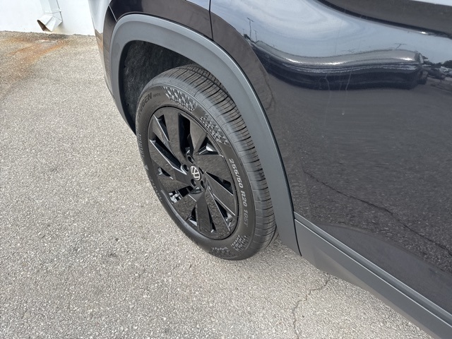 2026 Volkswagen Atlas Cross Sport SE Technology photo 4