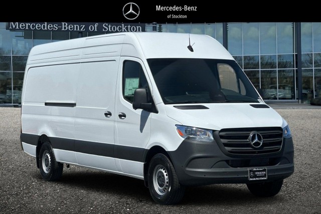 2025 Mercedes-Benz Sprinter Cargo Van 