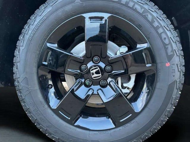 2025 Honda Ridgeline Black Edition photo 36