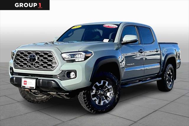 2022 Toyota Tacoma TRD Off Road's photo