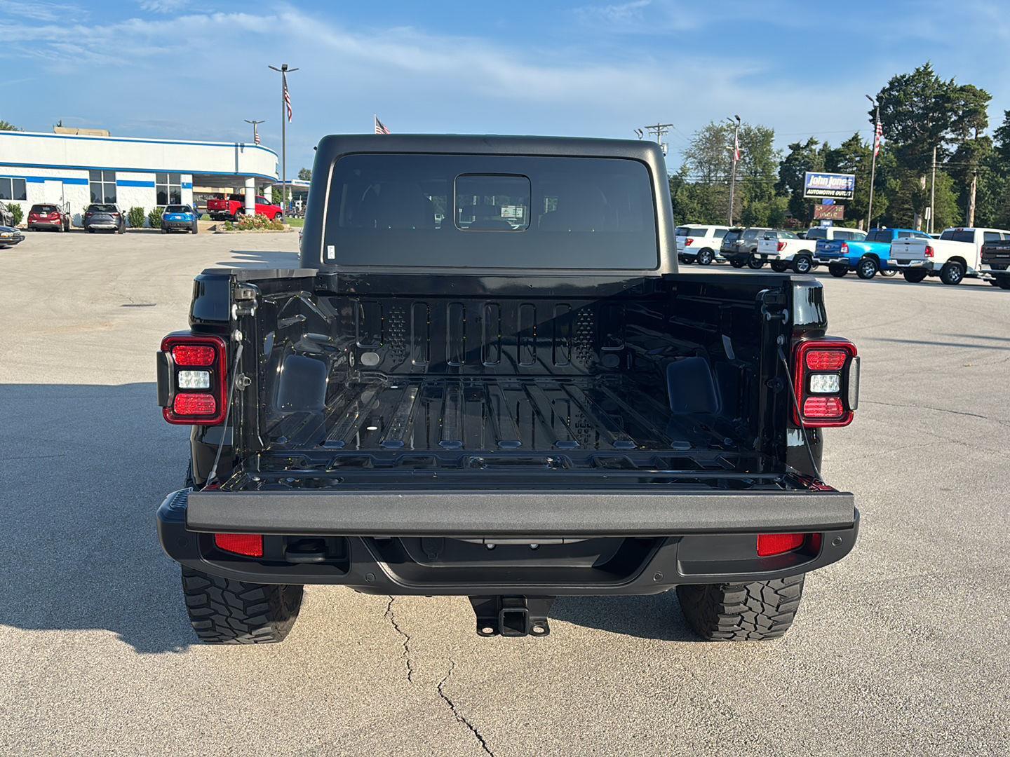 2020 Jeep Gladiator Sport S photo 10