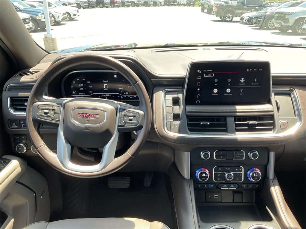 2023 Gmc Yukon XL SLT photo 17