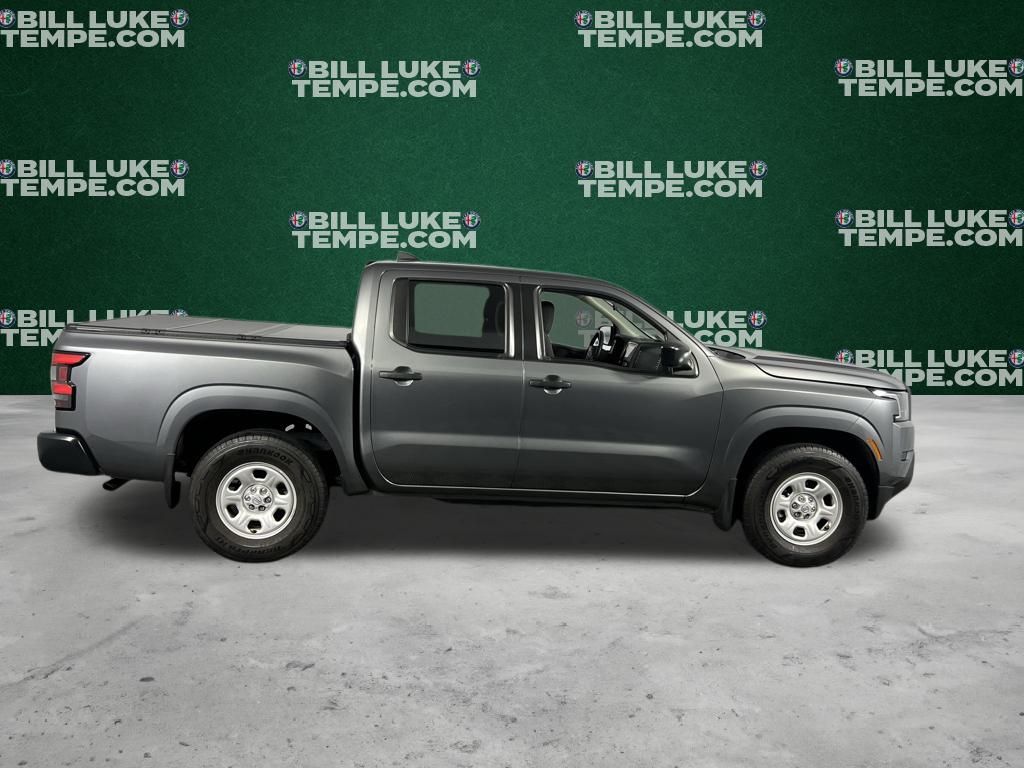 2022 Nissan Frontier S photo 2