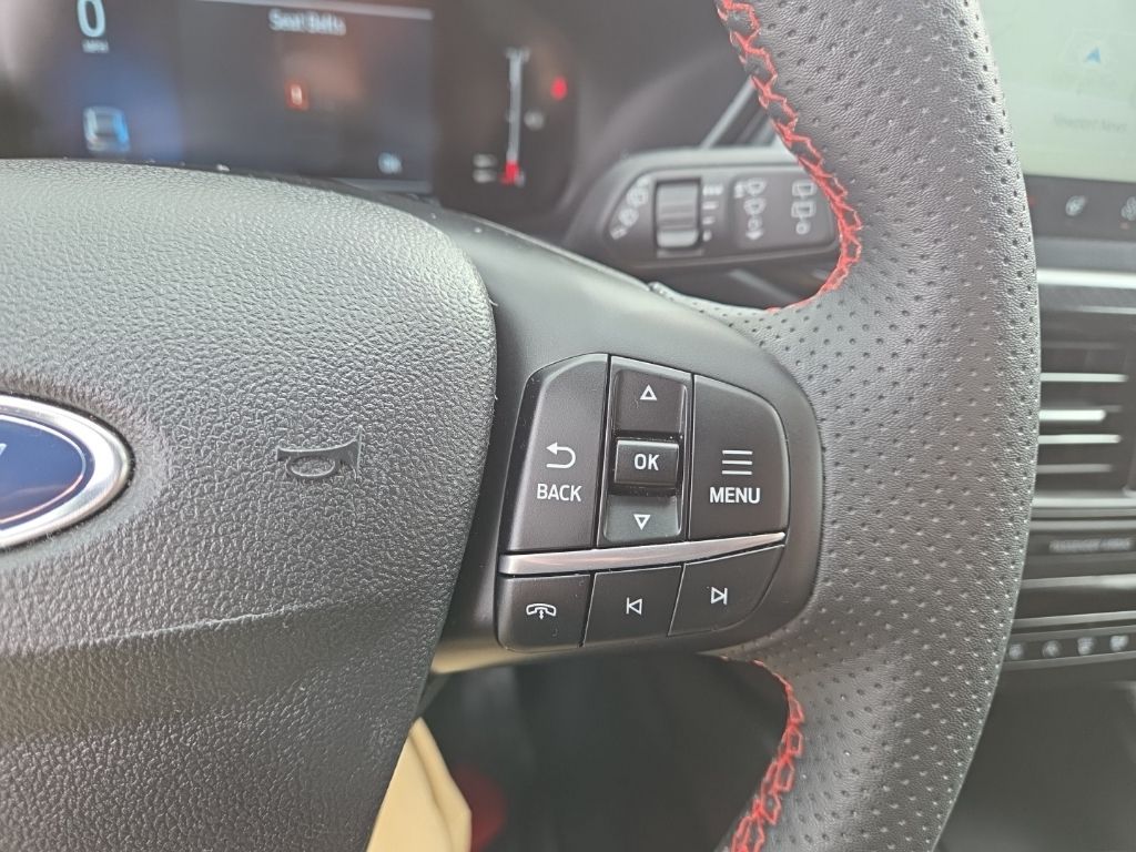 2023 Ford Escape ST-Line Select photo 15