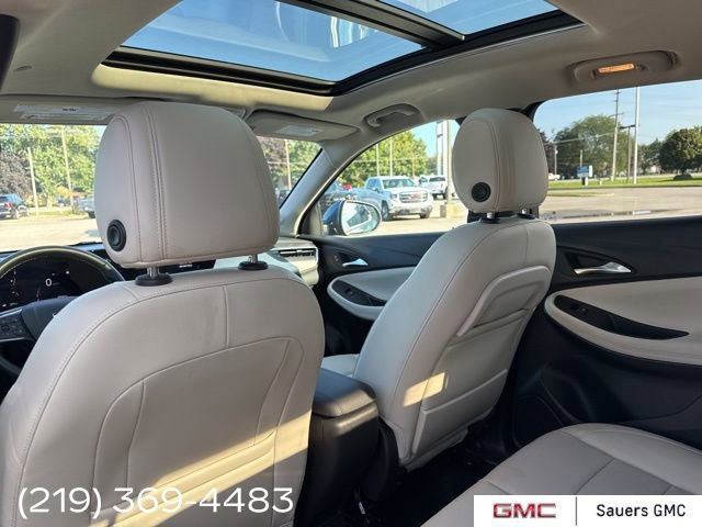 2024 Buick Encore GX Avenir photo 18