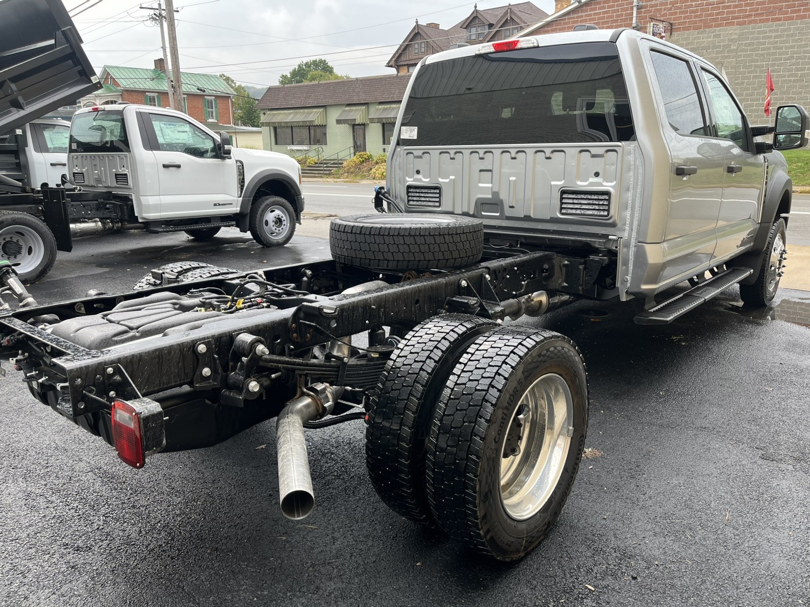 2026 Ford F-550 XLT photo 4
