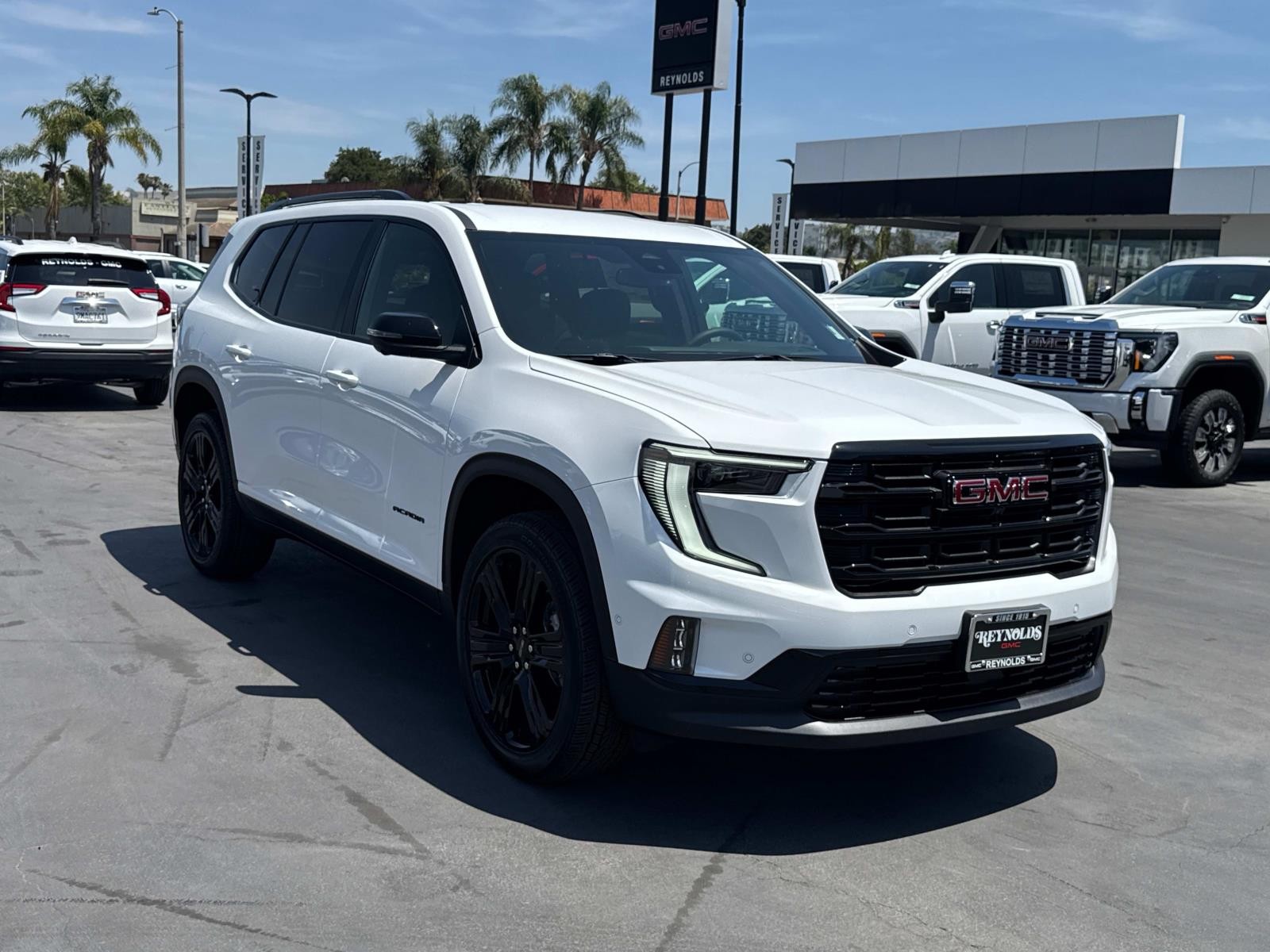 2025 Gmc Acadia Elevation photo 2