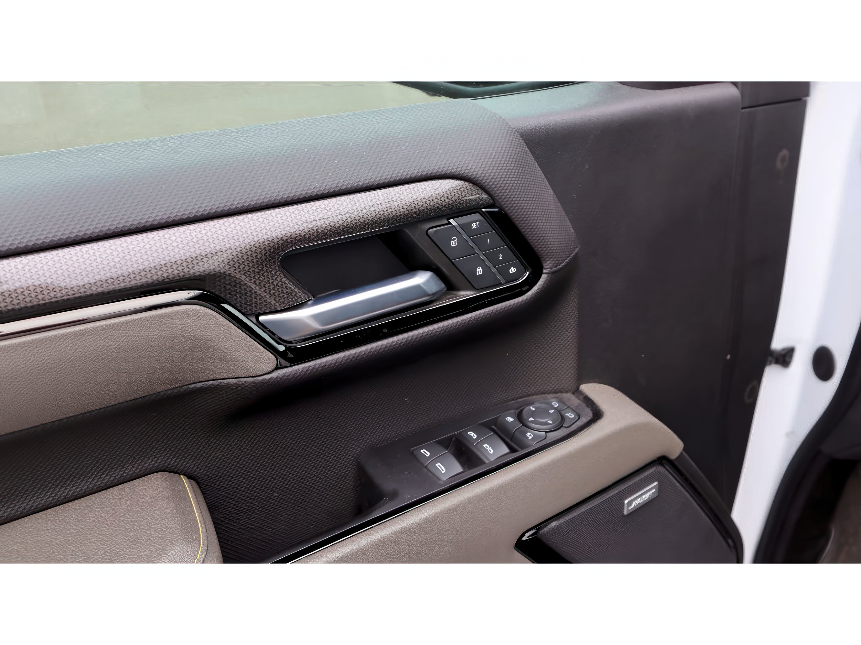 2023 Chevrolet Silverado 1500 ZR2 photo 8