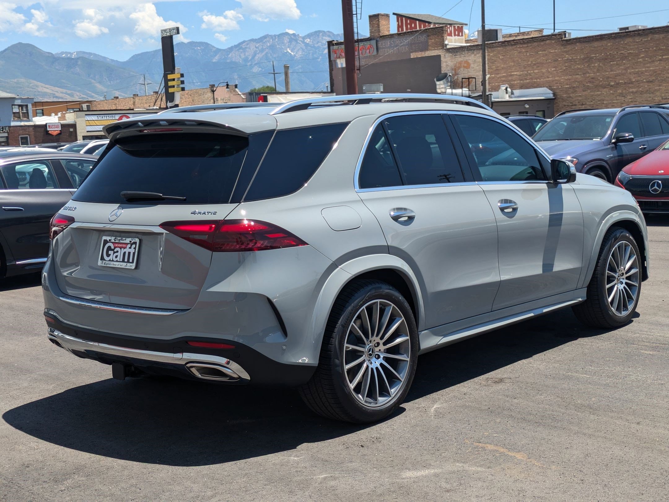 2024 Mercedes Benz GLE 580 4MATIC photo 3