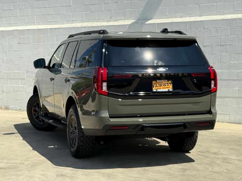 2025 Ford Expedition Platinum photo 5