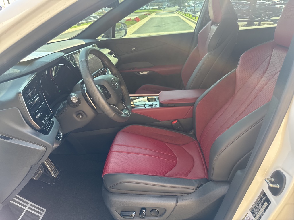 2024 Lexus RX 500h F SPORT Performance photo 4