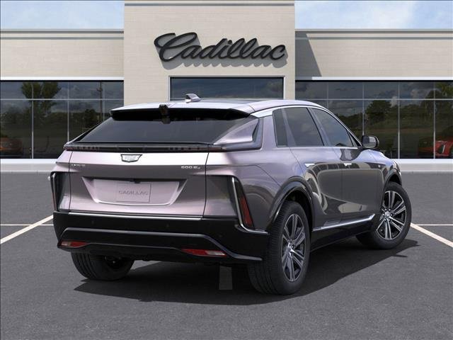 2025 Cadillac Lyriq Luxury photo 3