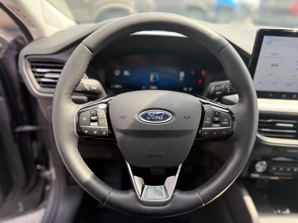 2023 Ford Escape Platinum photo 13