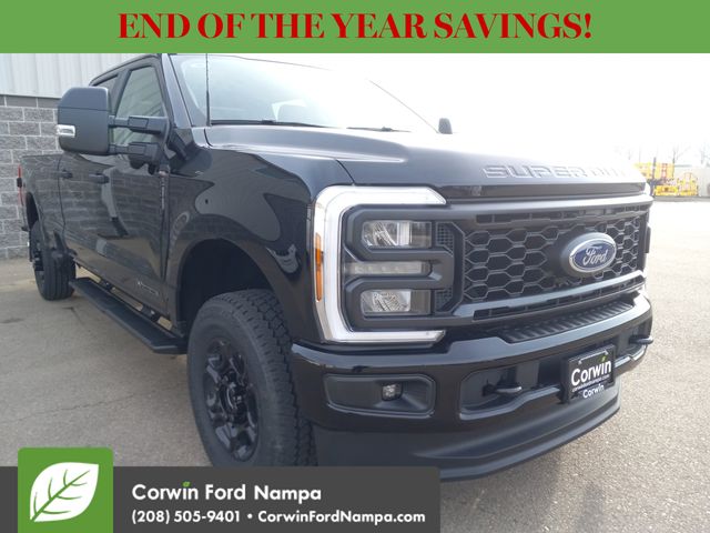 2026 Ford F-350 Super Duty XL's photo