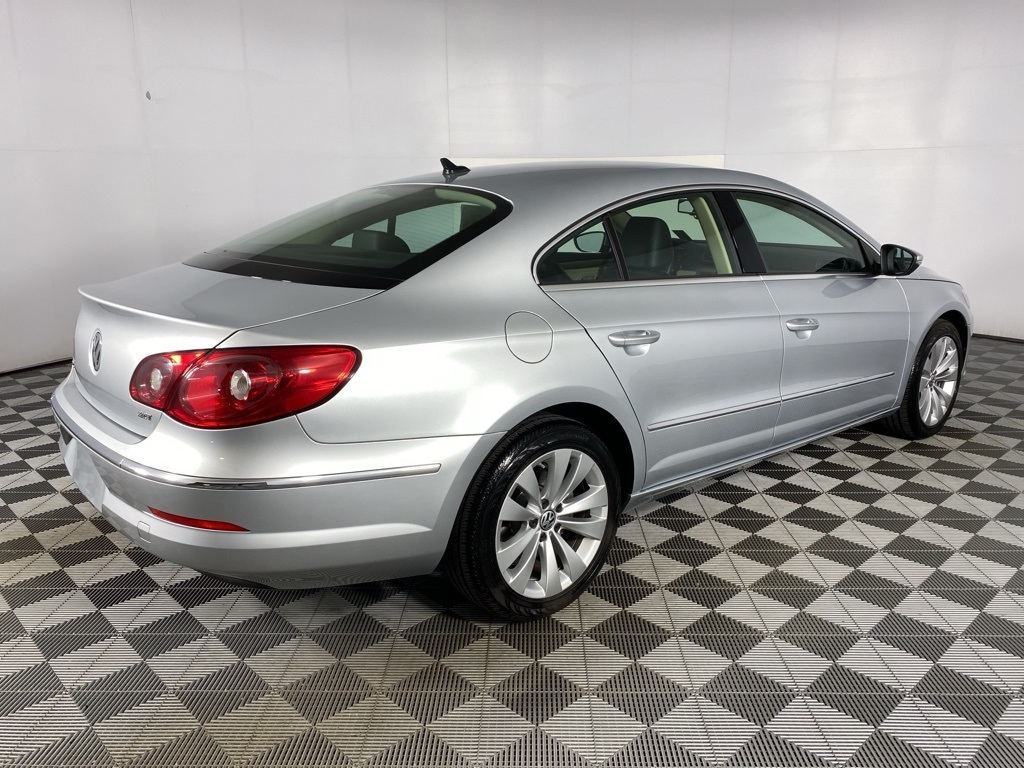 2012 Volkswagen CC Sport photo 23