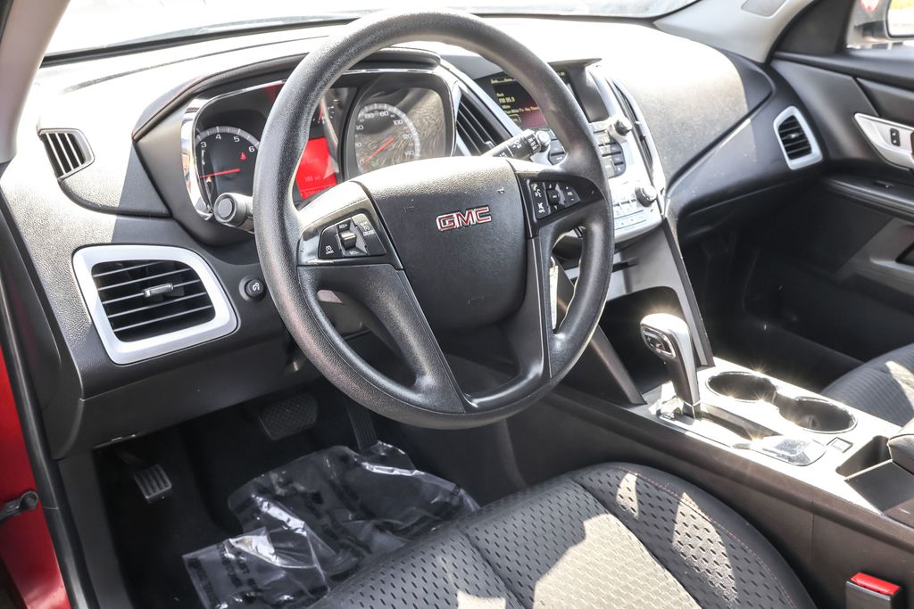 2012 Gmc Terrain SLE photo 2