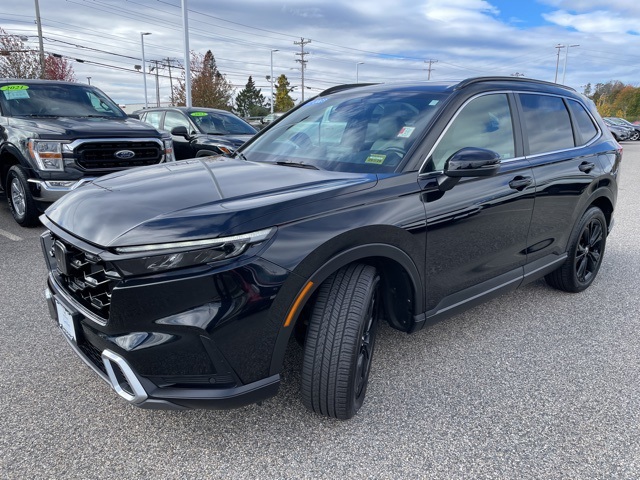 2023 Honda CR-V Hybrid Sport Touring photo 3