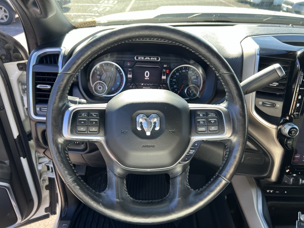 2019 Ram 2500 Laramie photo 17