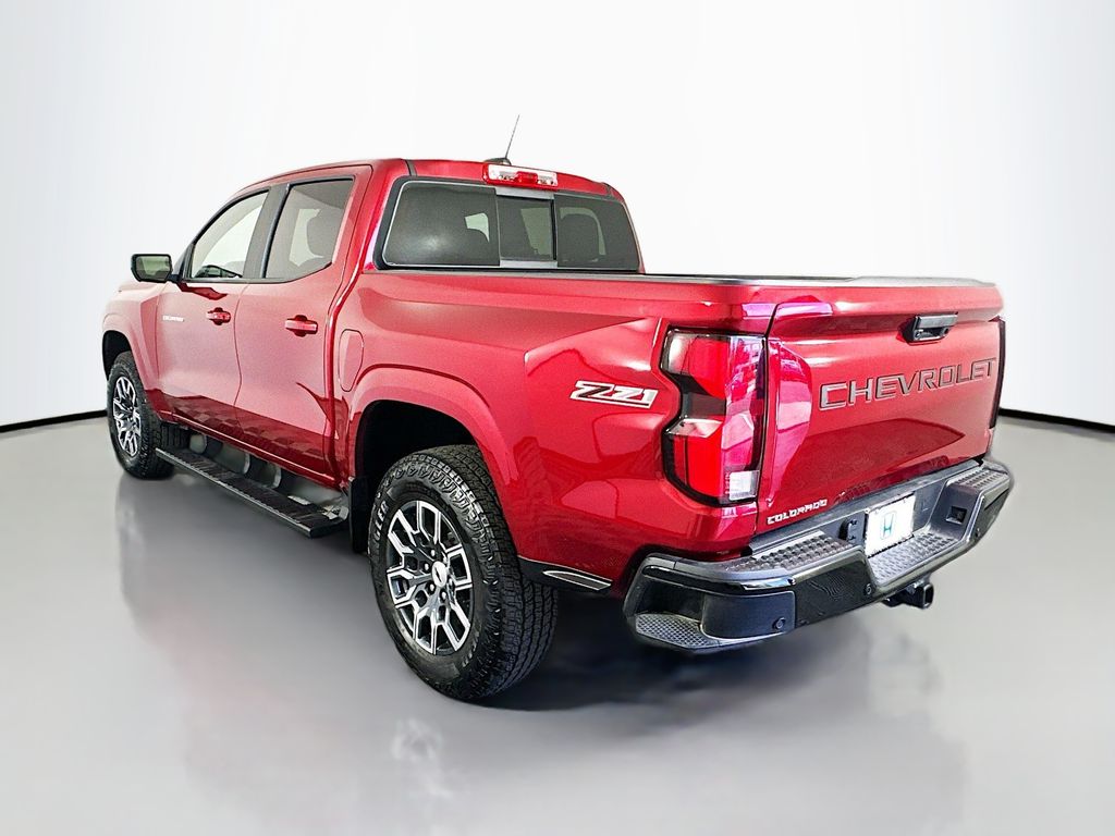 2025 Chevrolet Colorado Z71 photo 7