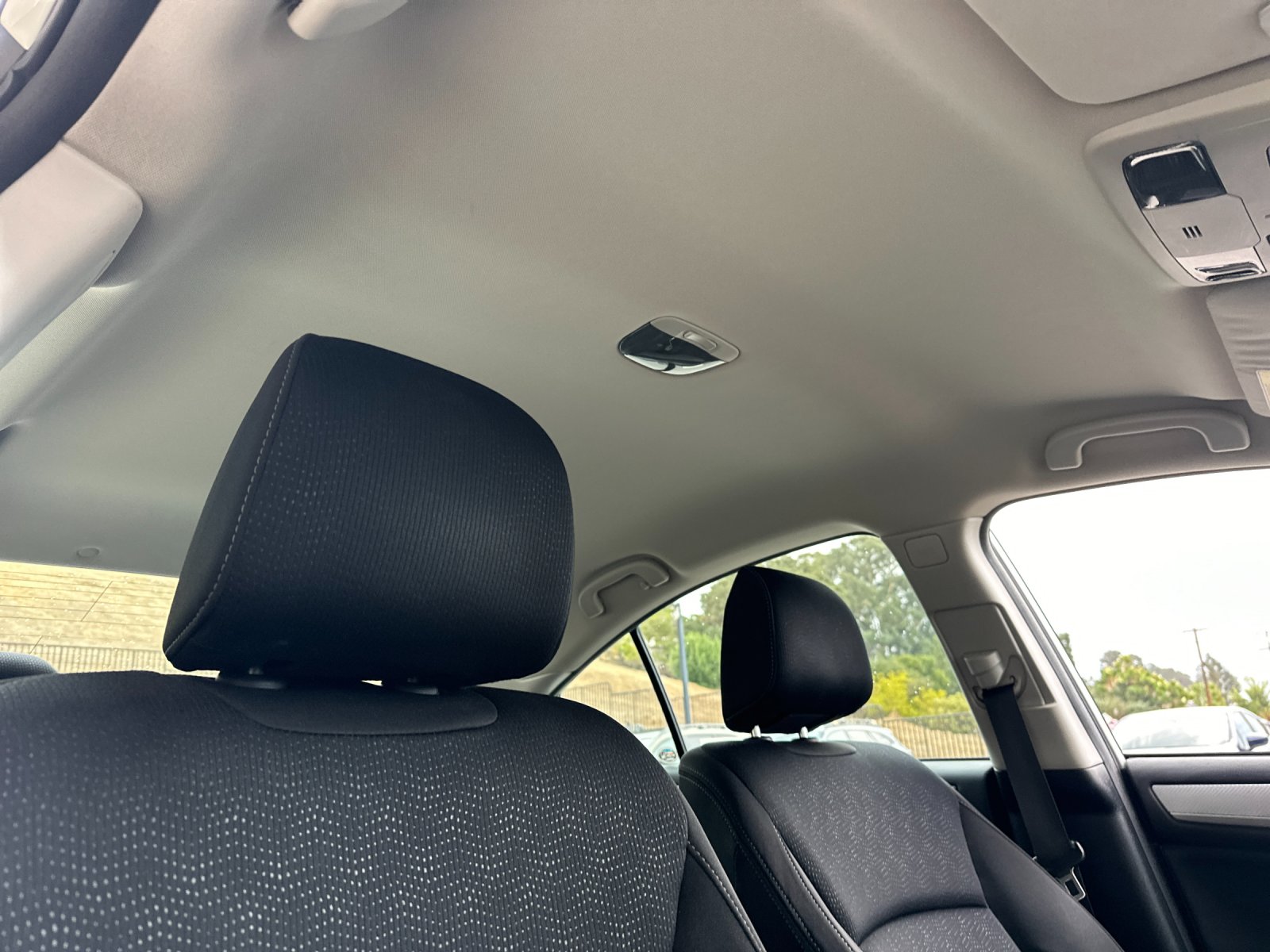 2017 Subaru Legacy 2.5i photo 16