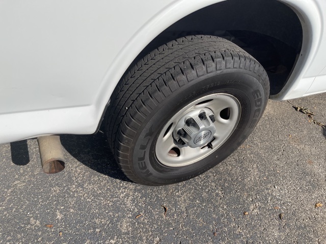2018 Chevrolet Express 2500 Work Van photo 8