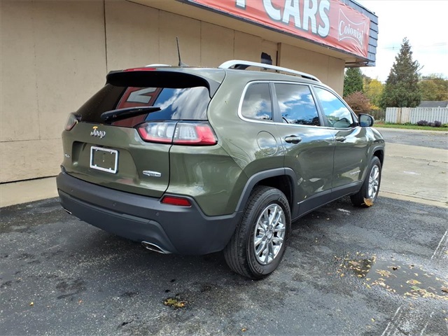 2021 Jeep Cherokee Latitude Lux photo 3
