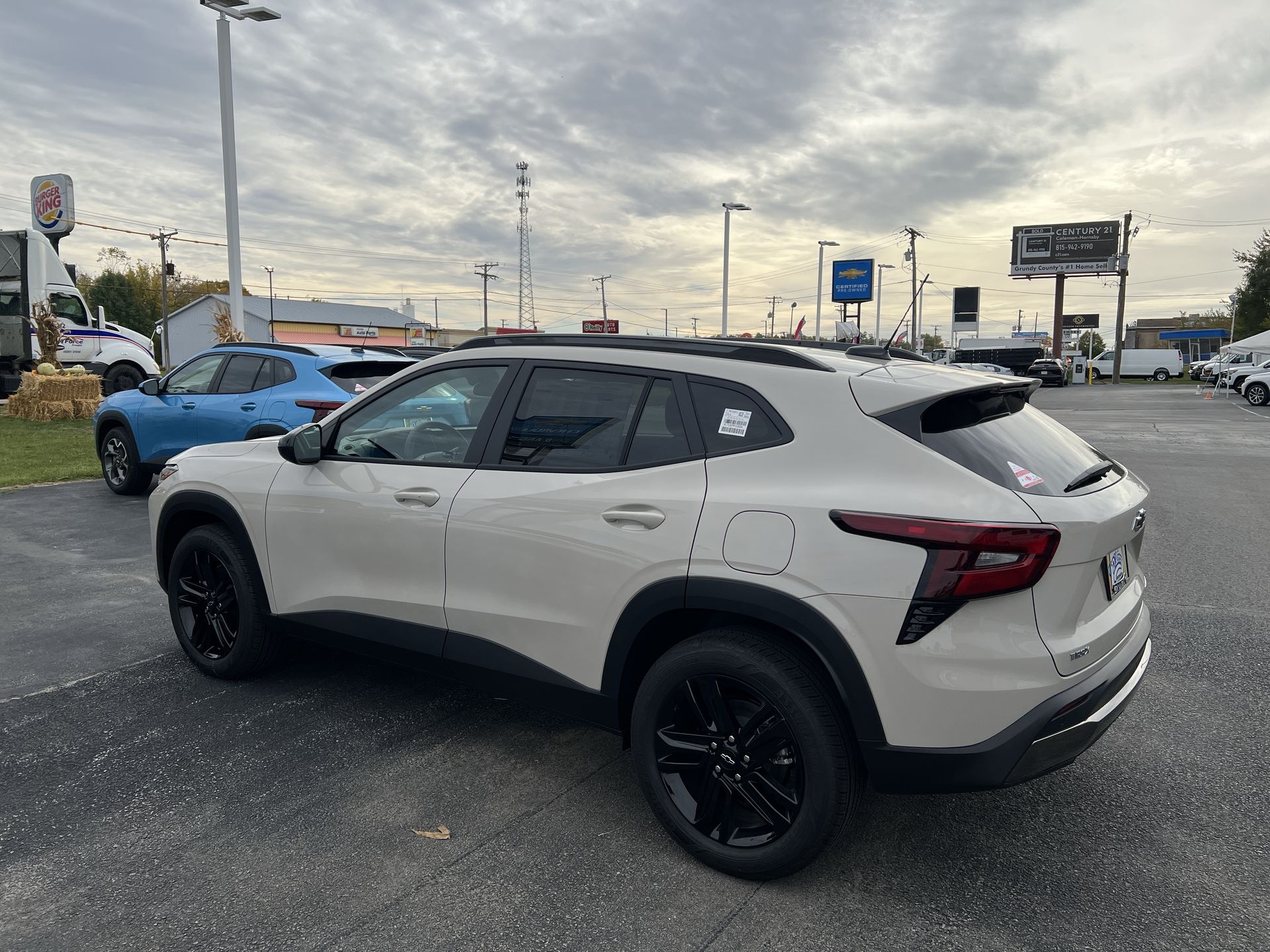 2026 Chevrolet Trax ACTIV photo 2